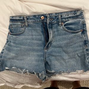 American eagle stretch mom short